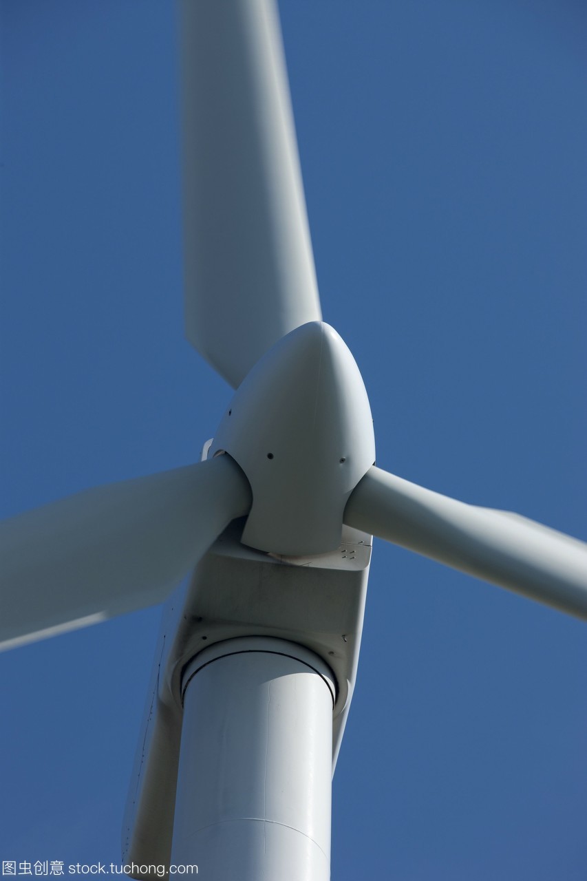 關(guān)閉風(fēng)力發(fā)電機(jī)發(fā)電機(jī)